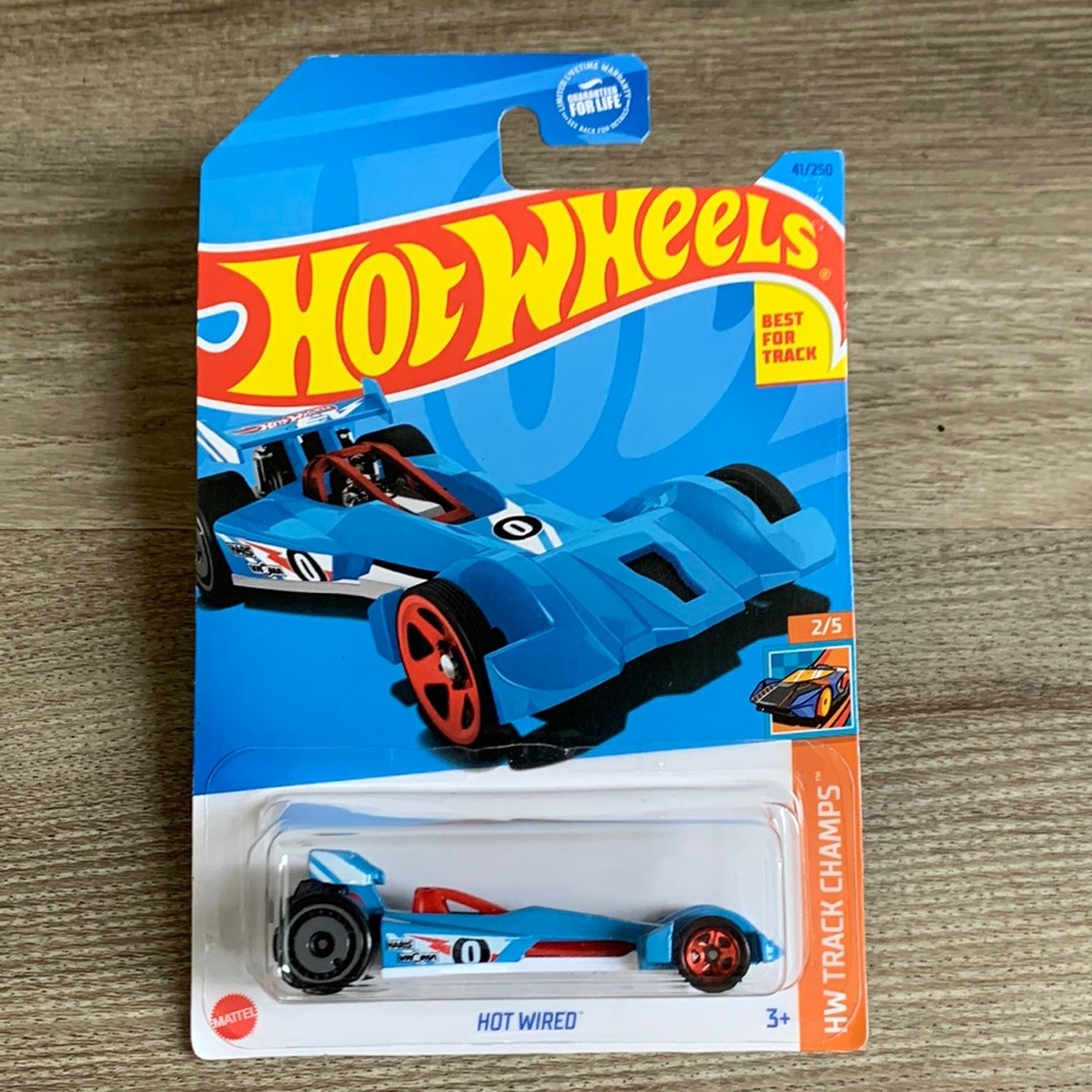 Hot Wheels Wired Drag Race Car HW Track Champs Racing Dragster EV Hotwheels New